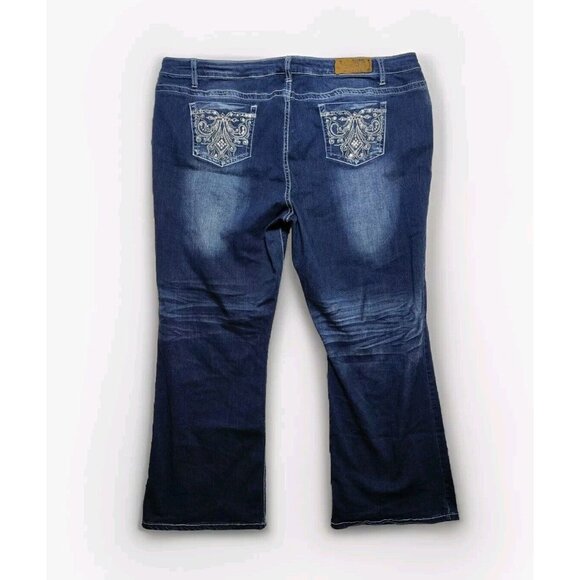 FireFly Women's Plus Size 22 Boot Cut Embroidered Jeans Distressed Embellished - Picture 2 of 8